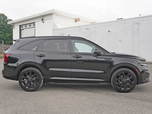 Used 2023 Kia Sorento SX FWD image 21