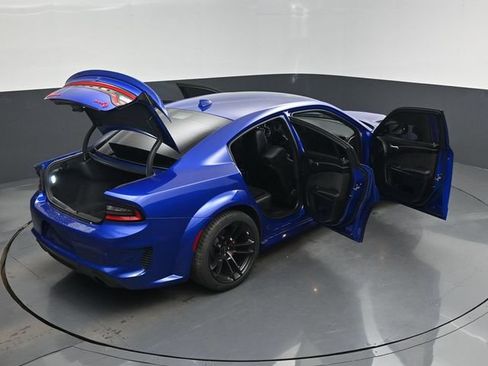 Used 2022 Dodge Charger SRT Hellcat w/ Harman/Kardon Audio Group RWD image 29