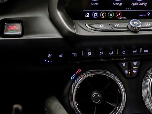 Used 2019 Chevrolet Camaro ZL1 image 73