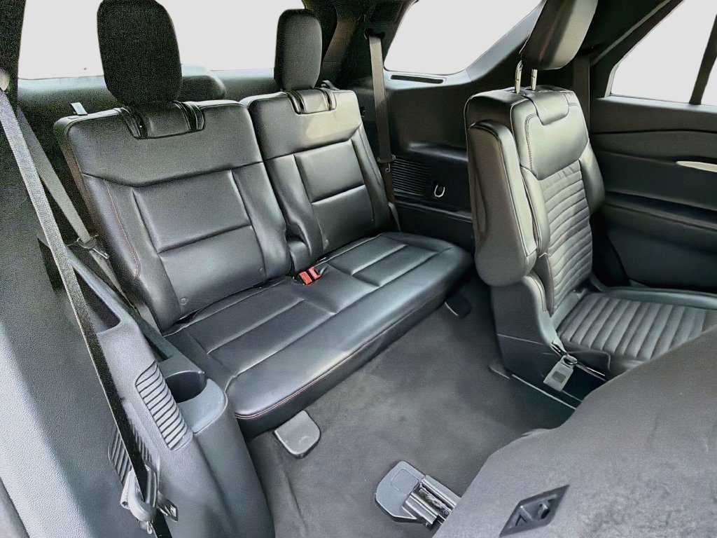 Used 2026 Ford Explorer ST-Line AWD/4WD image 29
