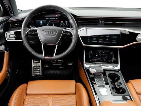 Used 2021 Audi RS 6 w/ Executive Package AWD/4WD image 17