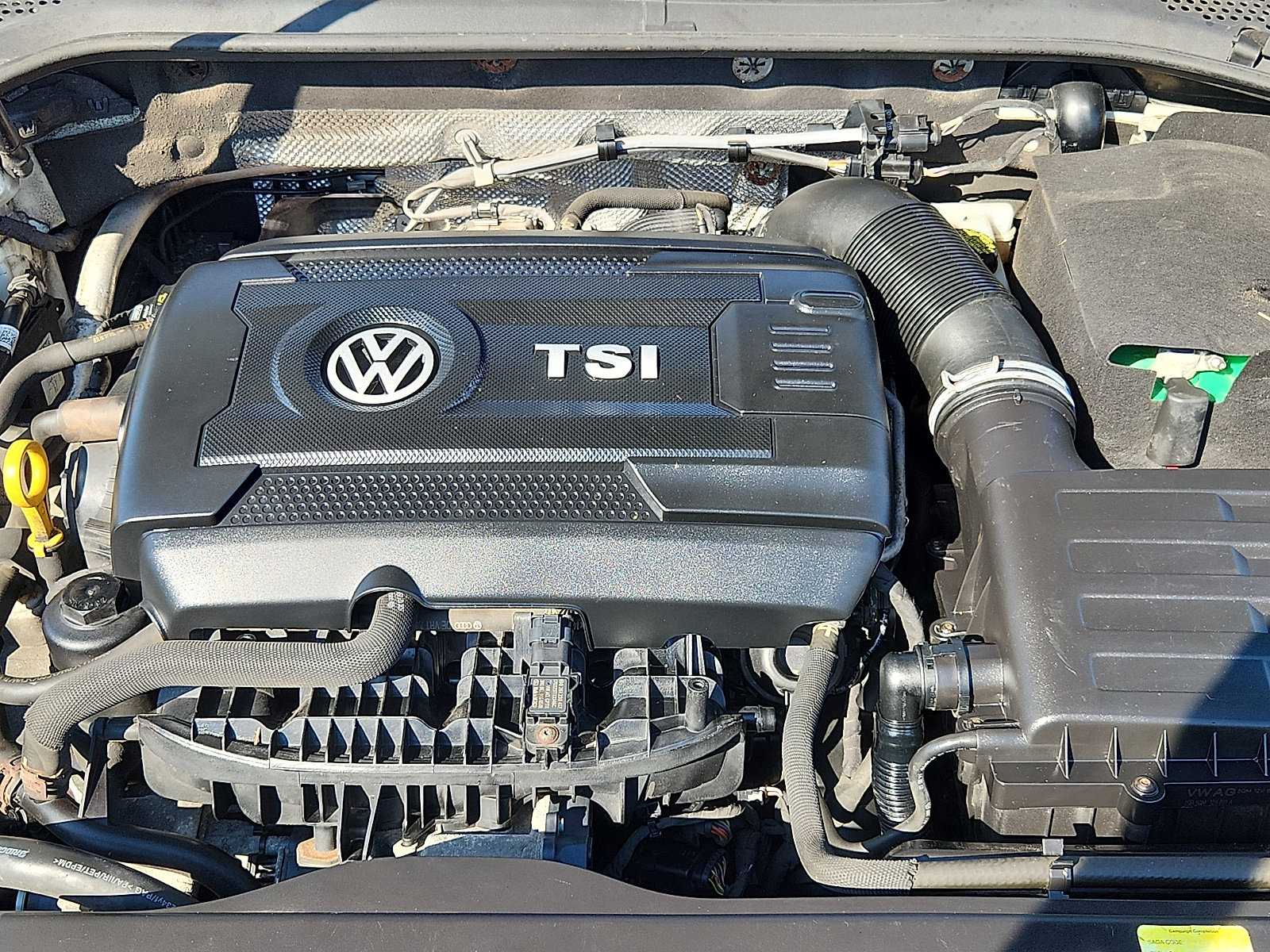 Used 2017 Volkswagen Golf Wolfsburg Edition FWD image 28