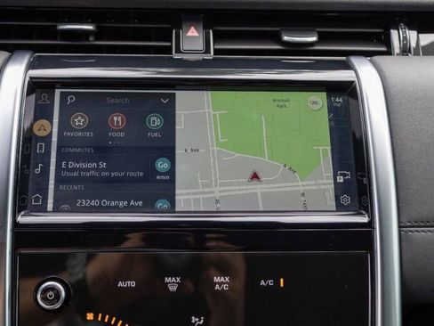 Used 2021 Land Rover Discovery Sport S image 34