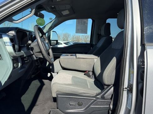 Used 2024 Ford F250 XLT image 13