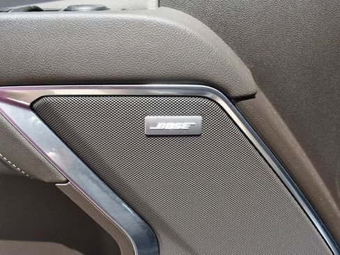 Used 2023 GMC Sierra 1500 SLT w/ SLT Premium Package AWD/4WD image 19