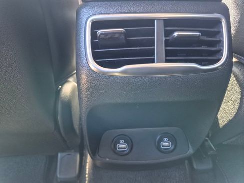 Used 2021 Hyundai Santa Fe SEL w/ Convenience + Premium Package image 12