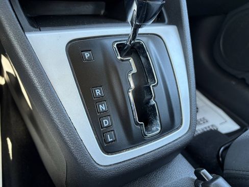Used 2011 Dodge Caliber Mainstreet FWD image 36
