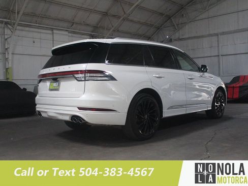 Used 2022 Lincoln Aviator Reserve w/ Equipment Group 201A AWD/4WD image 9