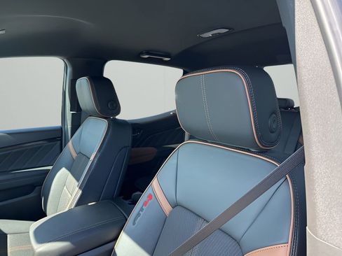 New 2026 GMC Canyon AT4 AWD/4WD image 33