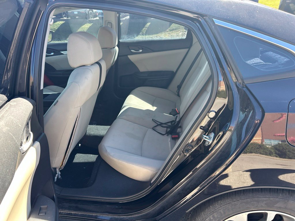 Used 2018 Honda Civic EX image 10