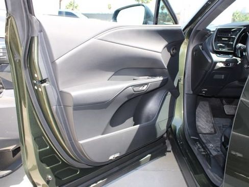 Used 2025 Lexus RX 350 Premium w/ Accessory Package (Z1) FWD image 11
