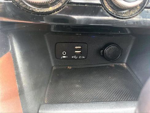Used 2020 Subaru Forester Touring AWD/4WD image 32