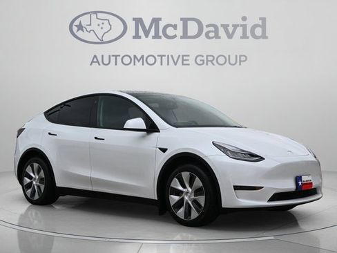 Used 2023 Tesla Model Y Long Range AWD/4WD image 7