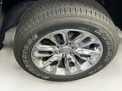 Used 2023 RAM 1500 Laramie AWD/4WD image 30