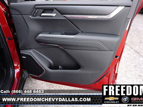 New 2026 GMC Acadia Elevation w/ Black Edition FWD image 39