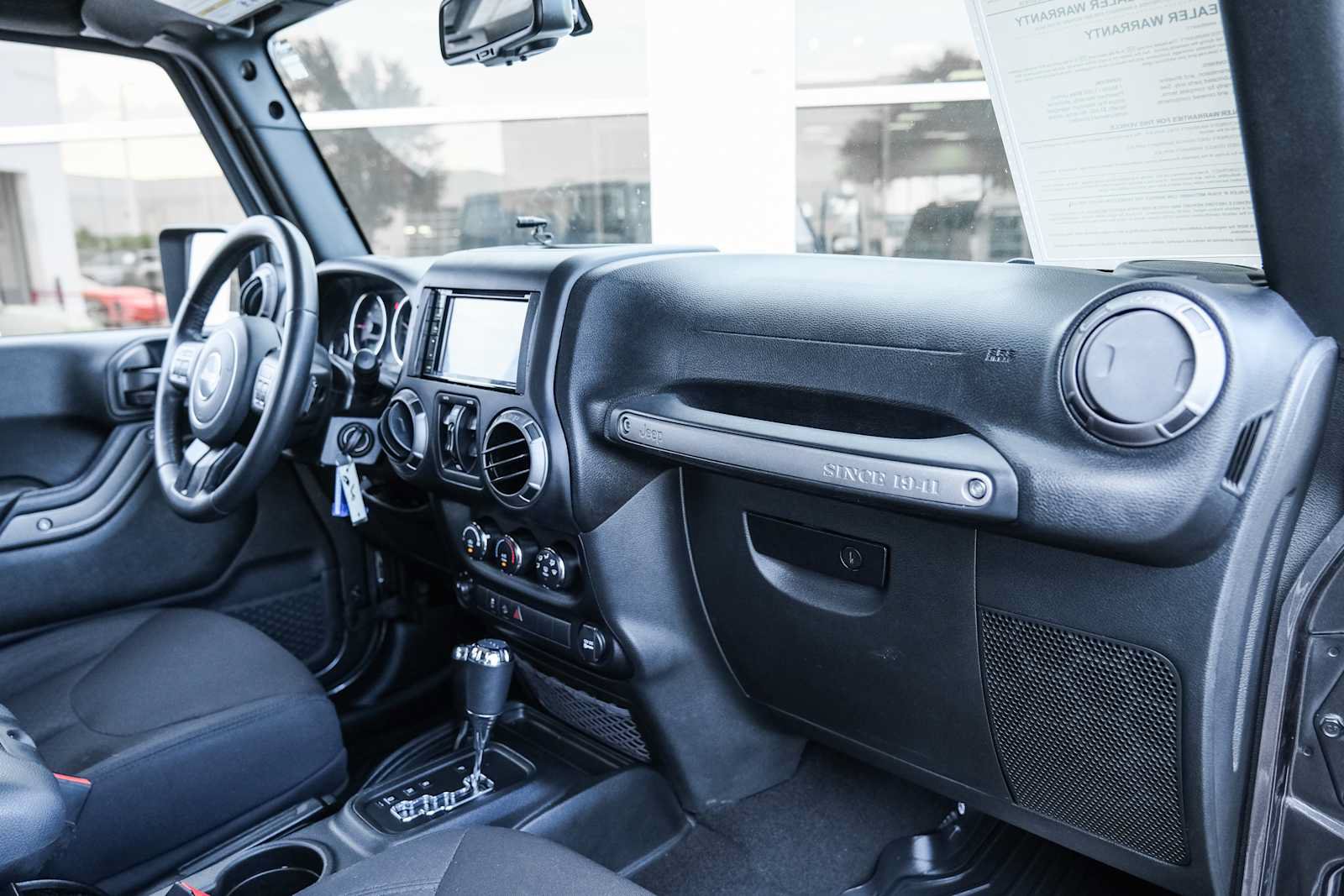 Used 2018 Jeep Wrangler Unlimited Sport S AWD/4WD image 28