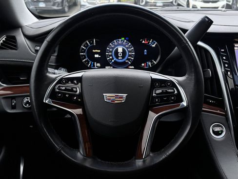 Used 2019 Cadillac Escalade Premium Luxury w/ Escalade Sport Edition image 20