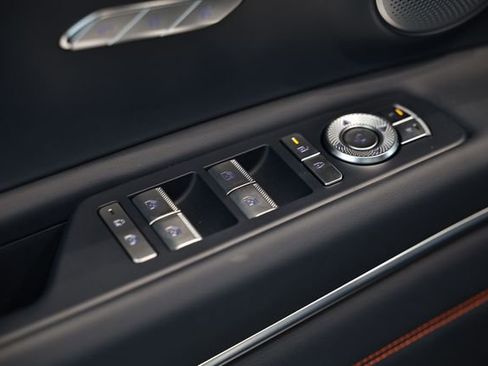 New 2026 Genesis GV80 3.5T e-SC image 18