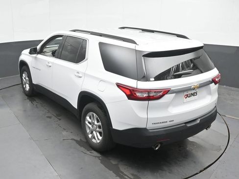 Used 2021 Chevrolet Traverse LT w/ LPO, Floor Liner Package AWD/4WD image 40