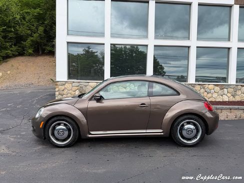 Used 2014 Volkswagen Beetle 1.8T FWD image 12