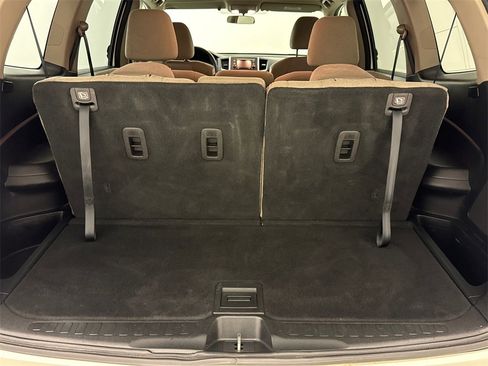 Used 2016 Honda Pilot LX image 13