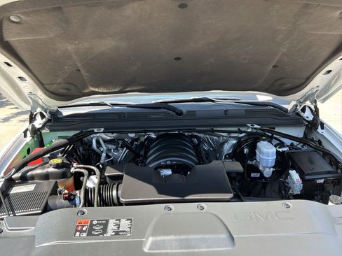Used 2015 GMC Yukon SLE AWD/4WD image 34
