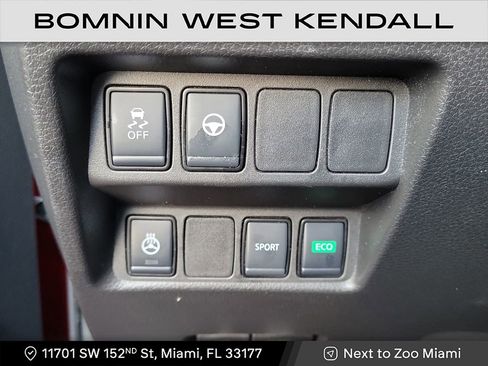 Used 2022 Nissan Rogue Sport SL w/ Premium Package image 29