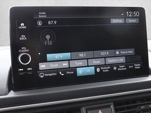 Used 2025 Honda Pilot Elite image 19