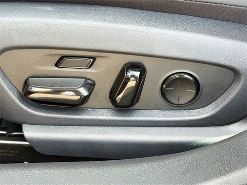 New 2025 Lexus ES 350 Ultra Luxury image 25