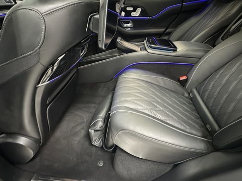 Certified 2024 Mercedes-Benz Maybach GLS 600 Maybach GLS 600 image 28