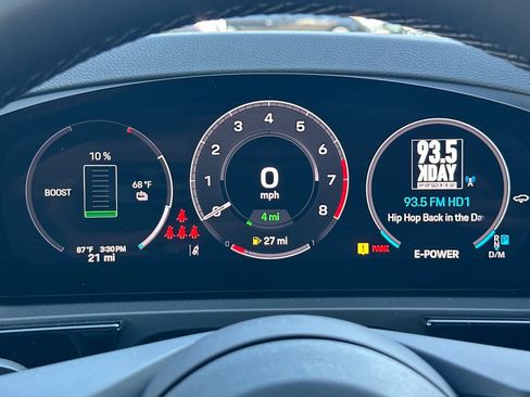 New 2026 Porsche Cayenne S AWD/4WD image 30