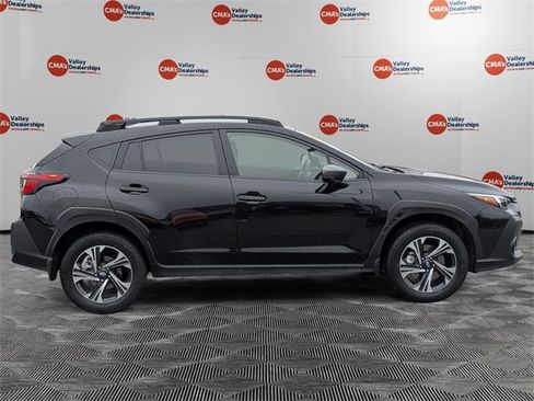 Certified 2025 Subaru Crosstrek 2.0i Premium w/ Convenience Package #2 image 4