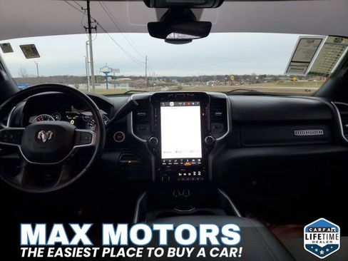 Used 2024 RAM 3500 Big Horn w/ Towing Technology Group image 17