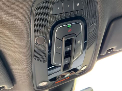 Used 2020 Audi Q5 2.0T Titanium Premium Plus w/ Premium Plus Package image 30