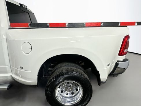 Used 2024 RAM 3500 Laramie w/ Towing Technology Group image 29