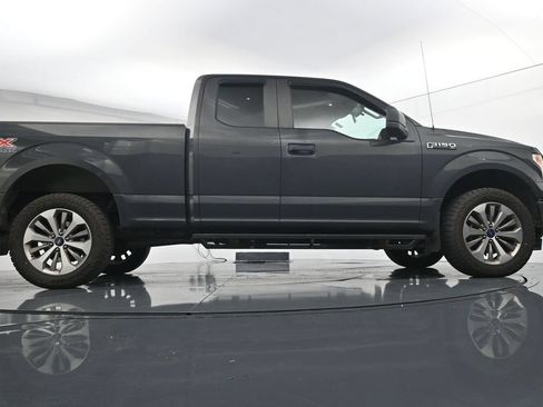 Used 2017 Ford F150 XL w/ Equipment Group 101A Mid AWD/4WD image 24