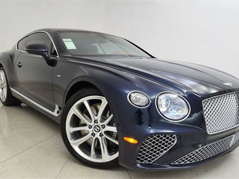 Used 2022 Bentley Continental GT image 1