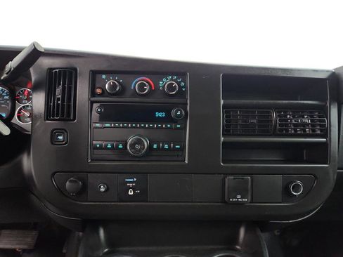 Used 2020 GMC Savana 2500 w/ Driver Convenience Package image 16