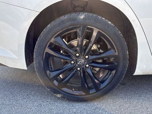 Used 2024 Chevrolet Malibu LT w/ Sport Edition FWD image 15
