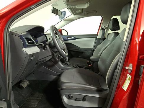 Used 2022 Volkswagen Taos SE AWD/4WD image 15