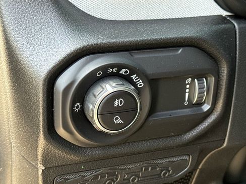 New 2026 Jeep Gladiator Sport AWD/4WD image 21