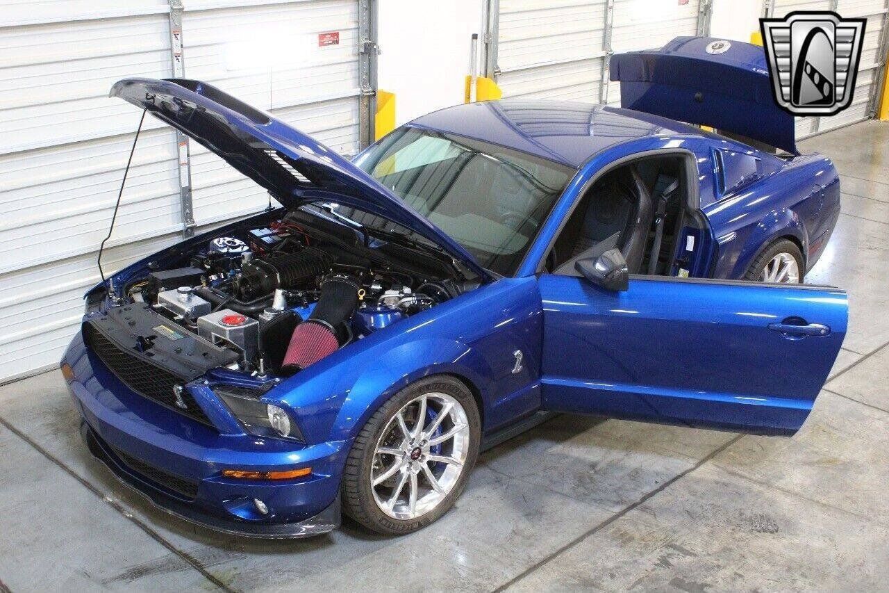 Used 2009 Ford Mustang Shelby GT500 RWD image 4