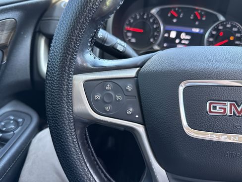 Used 2019 GMC Terrain Denali w/ Advanced Safety Package AWD/4WD image 18