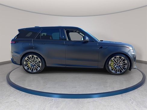 New 2026 Land Rover Range Rover Sport image 4