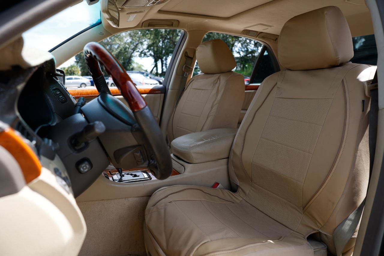 Used 2005 Lexus LS 430 w/ Premium Pkg RWD image 6