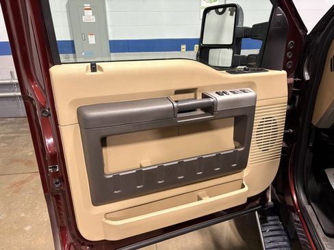 Used 2016 Ford F450 Lariat w/ Chrome Package image 20