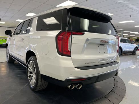 Used 2021 GMC Yukon XL Denali w/ Denali Ultimate Package AWD/4WD image 6