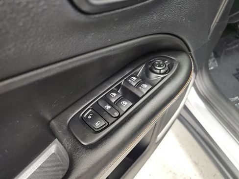 Used 2021 Jeep Compass Latitude w/ Convenience Group AWD/4WD image 12