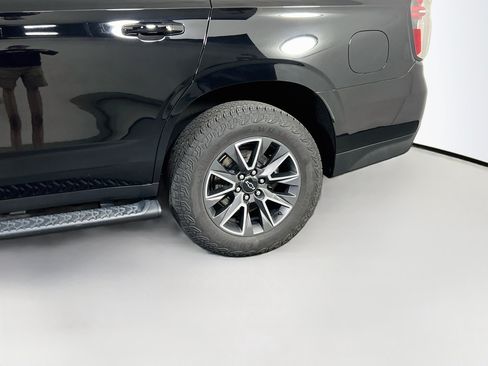 Used 2023 Chevrolet Tahoe Z71 AWD/4WD image 32