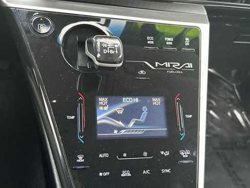 Used 2019 Toyota Mirai image 23